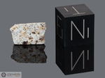 CLAXTON - Caduta il 10 Dicembre 1984, Claxton, Contea Evans, Georgia, USA. Chondrite L6. Massa totale recuperata 1455 grammi. Pezzo in collezione: fetta gr.0.400 (McM34) 