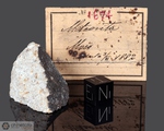 MOCS - Caduta il 3 Febbraio 1882, Cluj, Transilvania, Romania. Chondrite L6 Venata. Massa totale recuperata 300 kg. Pezzo in collezione: frammento con crosta gr.37.1 (McM441) 