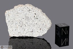 SUIZHOU - Caduta il 15 Aprile 1986, Contea Suizhou, Hubei province, Cina. Chondrite L6. Massa totale recuperata 70 kg. Pezzo in collezione: fetta gr.11.5 (McM234)