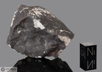 BENGUERIR - Caduta il 22 Novembre 2004, El Kelaa des Sraghna province, Marocco. Chondrite LL6. Massa totale recuperata 30 kg. Pezzo in collezione: frammento con crosta gr.114.7 (McM630) 