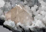 Calcite - Pune District, Pune Division, Maharashtra, India - Campione di 154,84 x 108,34 - Cristallo di 53 mm - € 100,00