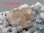 Calcite - Pune District, Pune Division, Maharashtra, India - Campione di 154,84 x 108,34 - Cristallo di 53 mm - € 100,00