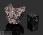 CANYON DIABLO - Recuperata nel 1891, Contea Coconino, Arizona, USA. Siderite Octahedrite IAB. Massa totale recuperata oltre le 30 tonnellate. Pezzo in collezione: frammento gr.24.3(McM023)
