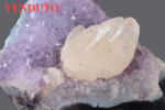 Calcite su Quarzo Ametista - Artigas, Artigas Department, Uruguay - Campione di 124.87x97.76 mm - Cristallo di 53.34 mm - € 80,00