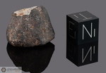 HOLBROOK - Caduta il 19 Luglio 1912, Contea Navajo, Arizona, USA. Chondrite L6. Massa totale recuperata 220 kg. Pezzo in collezione: frammento con crosta gr.8.2 (60%) (McM111) 