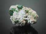 Andradite var. Demantoide - Antetezambato Demantoid-Topazolite Mine, Antetezambato, Maherivaratra Commune, Ambanja District, Diana Region, Antsiranana Province, Madagascar - Campione di 71.12x43.67mm con cristalli di Demantoide - € 250,00